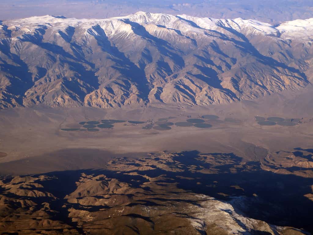 Fish Lake Hot Spring/Fish Lake Valley Hot Well si trova nella Fish Lake Valley, vicino a Dyer, Nevada