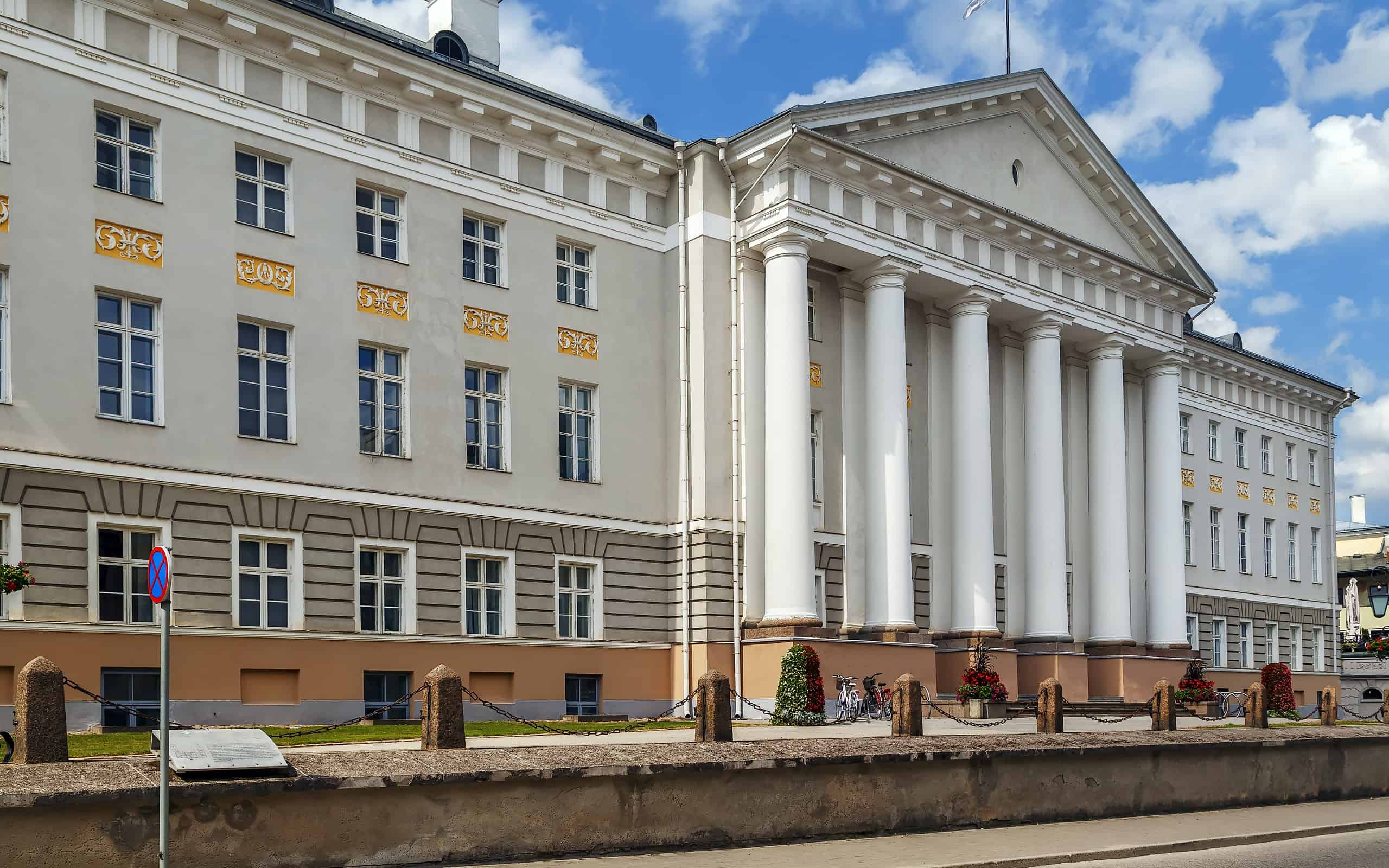 Edificio principale dell'Università di Tartu, Estonia