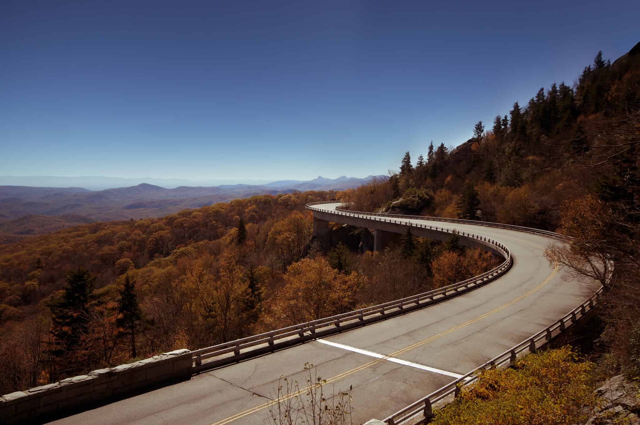 Scopri i 5 ponti più lunghi della Carolina del Nord
