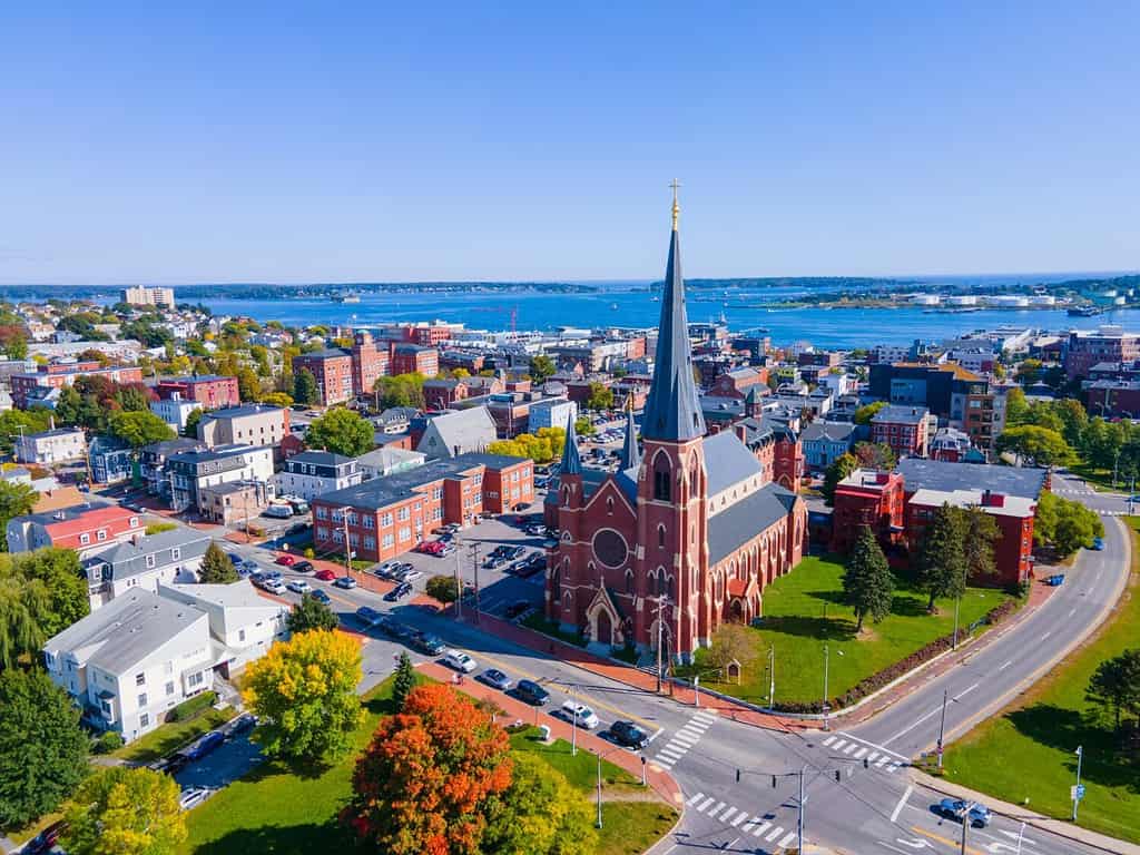 Cattedrale dell'Immacolata Concezione di Portland al 307 Congress Street nel centro di Portland, Maine ME, USA.