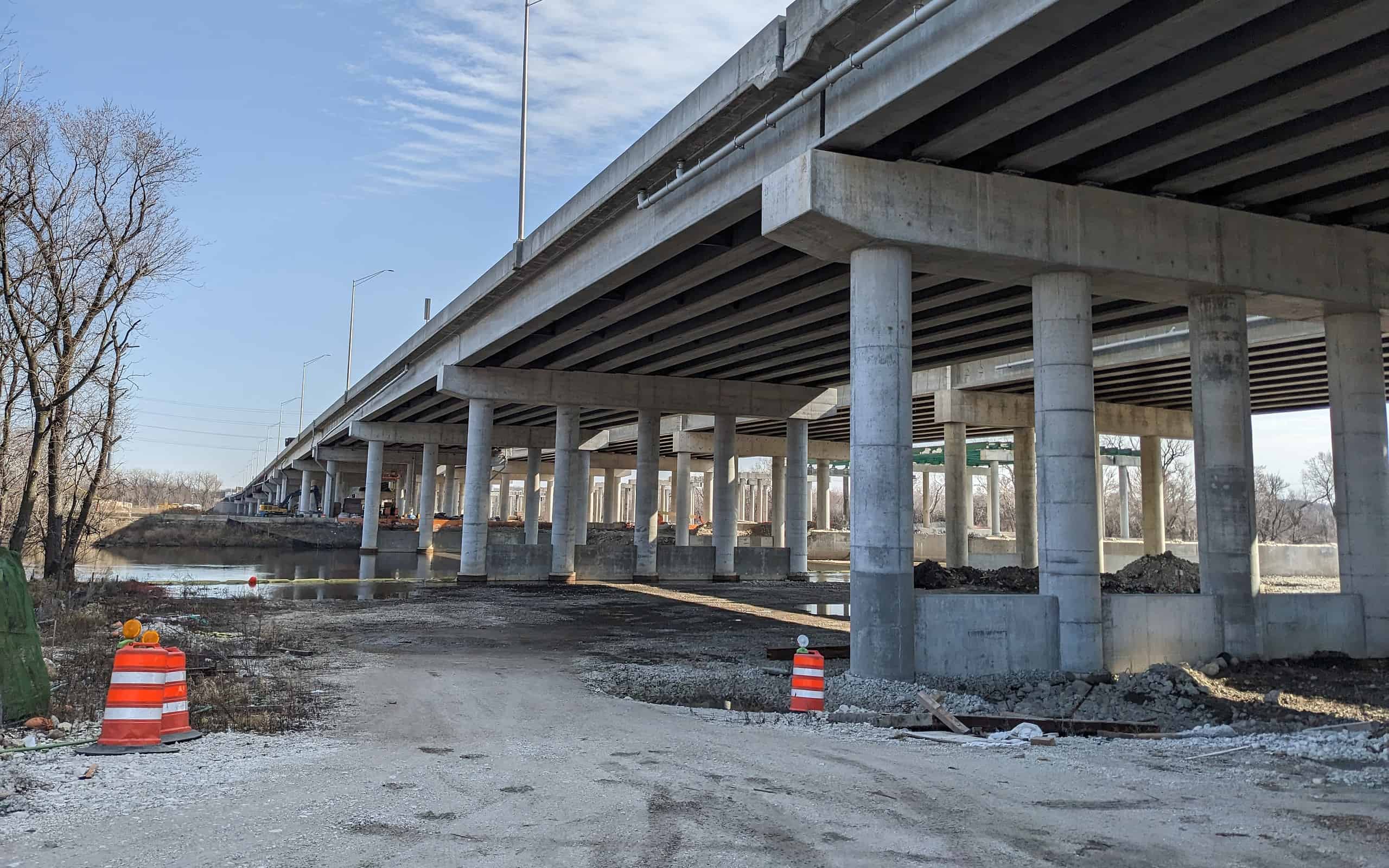 Il Mile-Long Bridge è l'ottavo dei 15 ponti più lunghi dell'Illinois