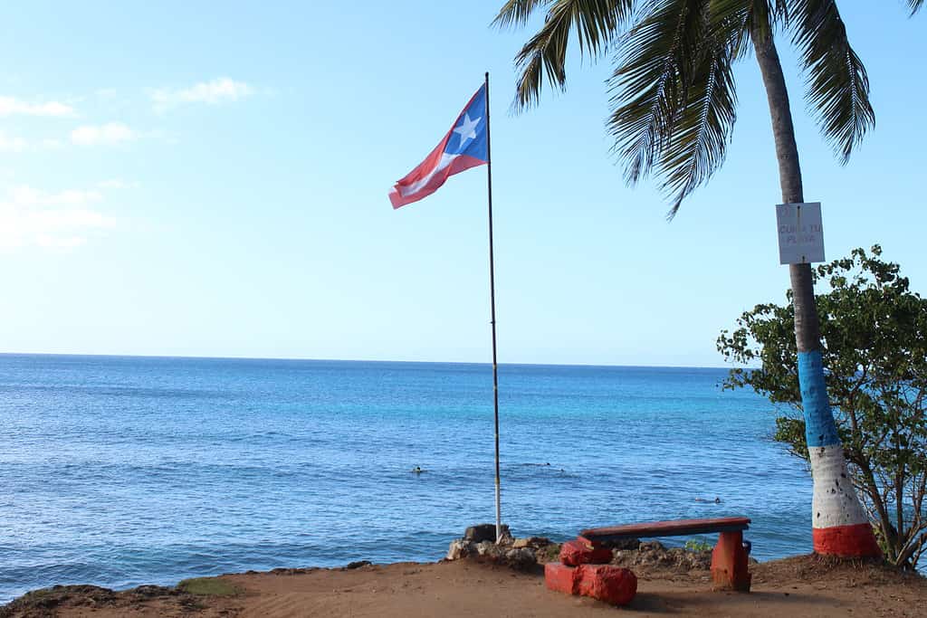 Playa Peña Blanca, Aguadilla, Porto Rico