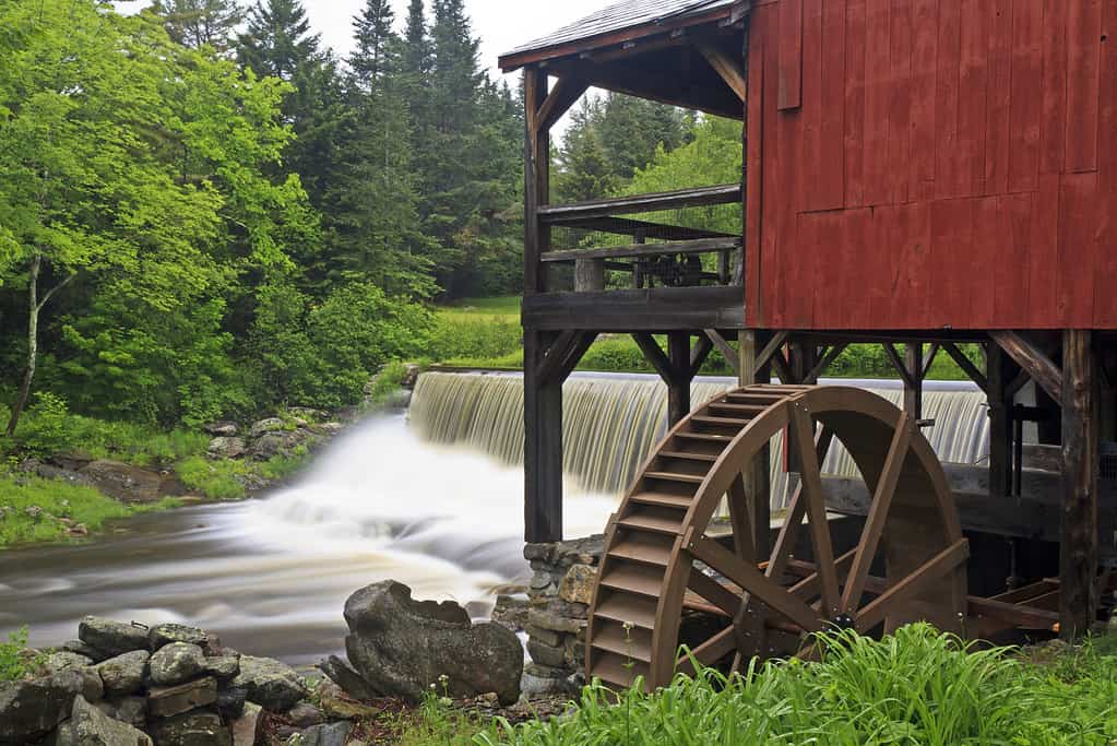 Mulino e cascata del Vermont