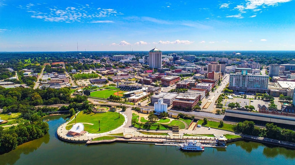 Drone Veduta aerea del centro di Montgomery Alabama AL Skyline