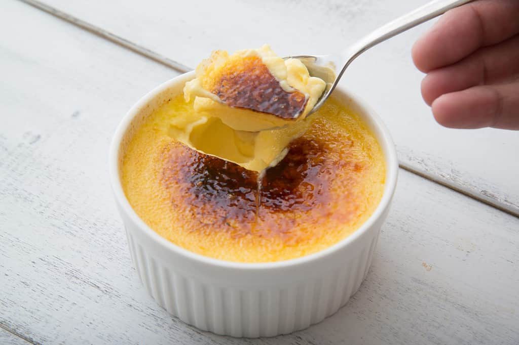 caramello scoppiettante di creme brulée