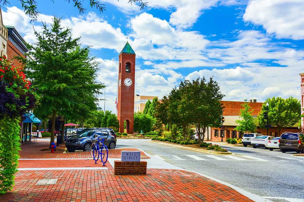 Strada principale nel centro di Spartanburg, Carolina del Sud, SC.