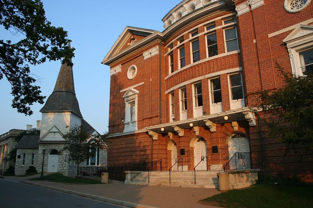 Il McDaniel College è uno dei 10 campus più estesi del Maryland.