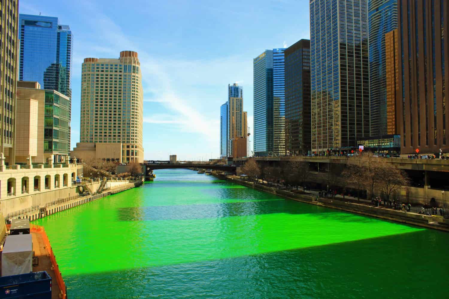 Fiume Chicago/giorno di San Patrizio/fiume verde
