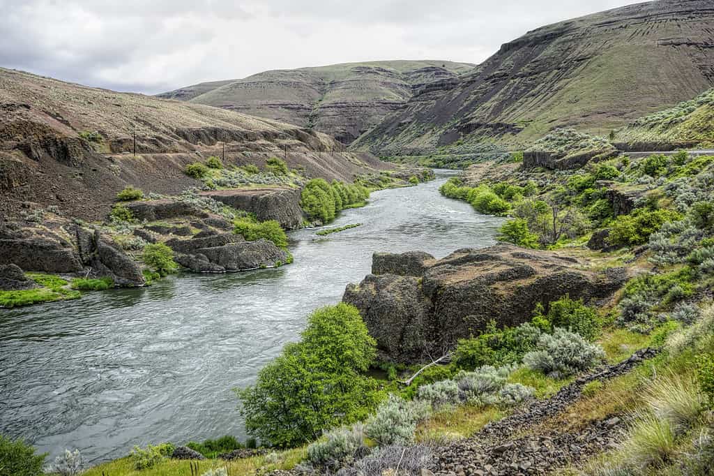 guardando a nord sul deschutes