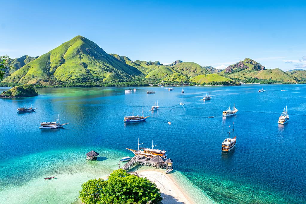 L'isola di Kelor è una delle fermate durante la crociera nel parco nazionale di Komodo