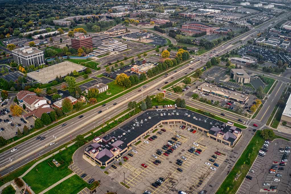 Vista aerea del sobborgo esterno delle città gemelle di Apple Valley, Minnesota