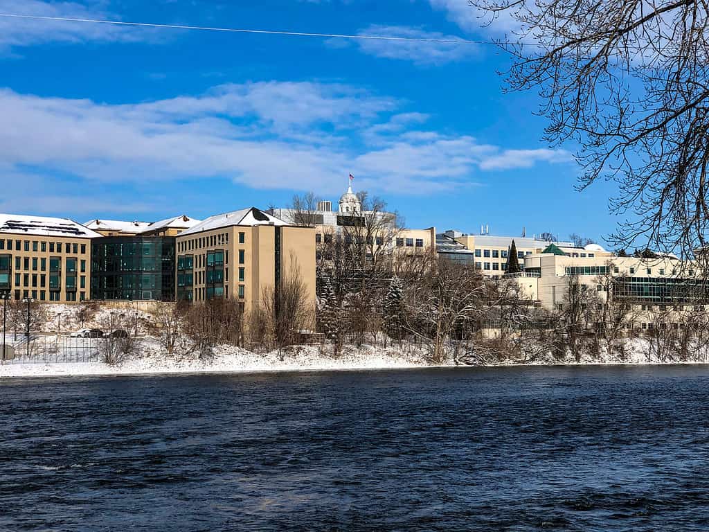 Veduta invernale della Lawrence University di Appleton, Wisconsin
