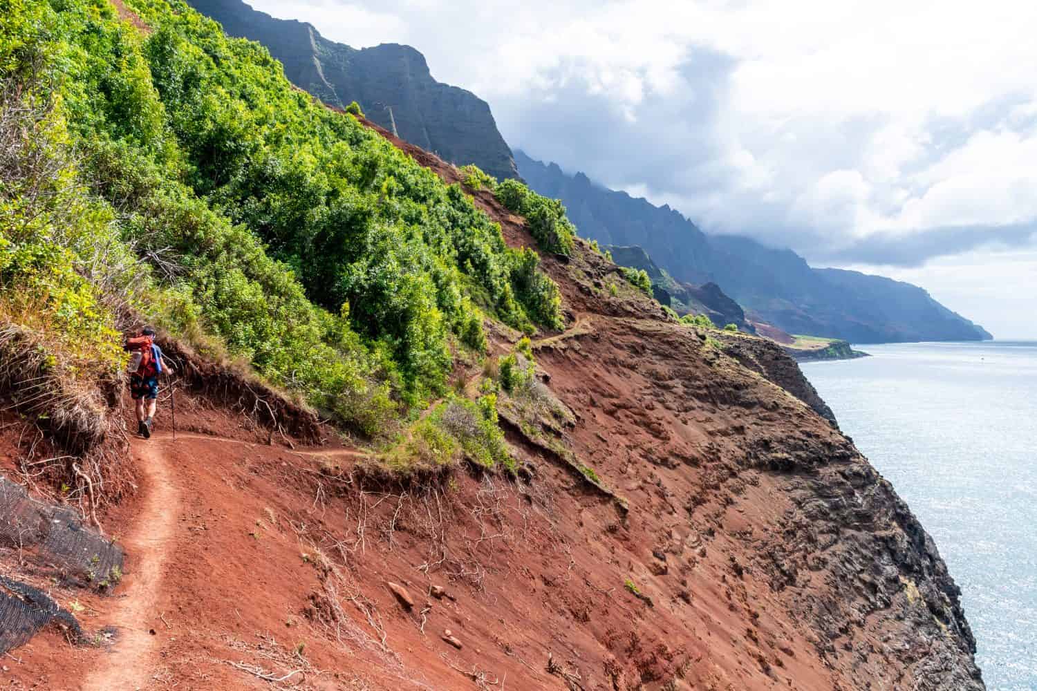 I 14 sentieri escursionistici più panoramici di tutte le Hawaii
