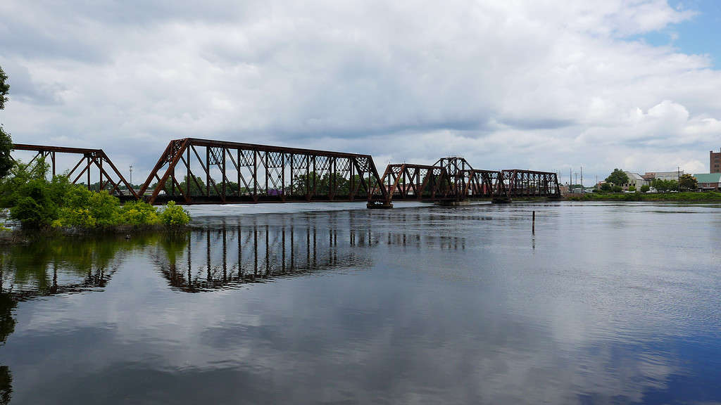Ponte ferroviario del fiume Ouachita a Monroe Louisiana