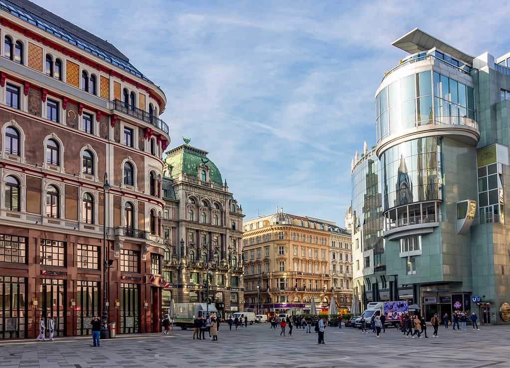 Piazza Stephansplatz e via Graben nel centro di Vienna
