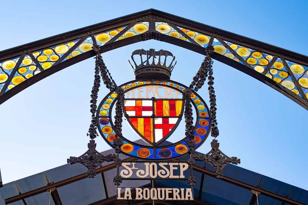 Ingresso al mercato della Boqueria a Las Ramblas, Barcellona, ​​Catalogna, Spagna.