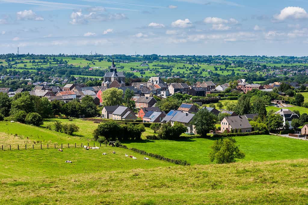 Tipico villaggio vallone di Clermont Belgio