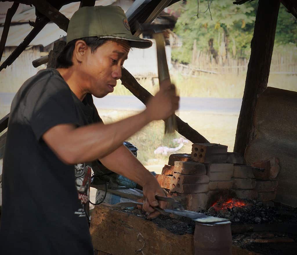 Indigeni del Laos