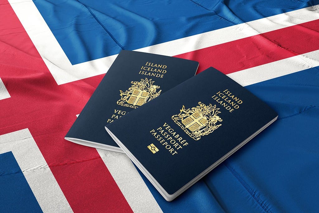 Passaporto islandese con l'immagine in alto sulla bandiera, cittadini islandesi