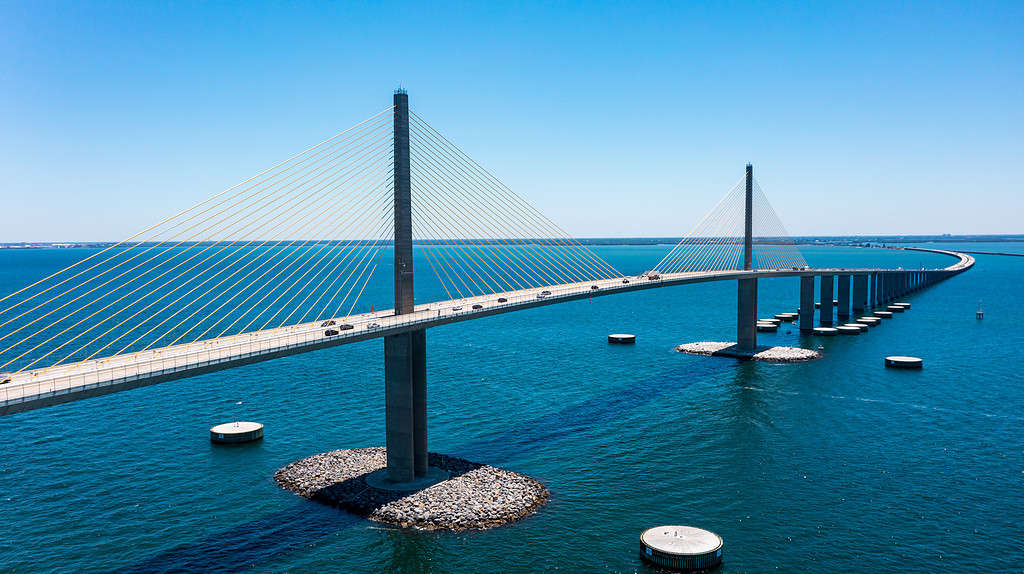 Ponte del Sunshine Skyway a Tampa Bay, in Florida